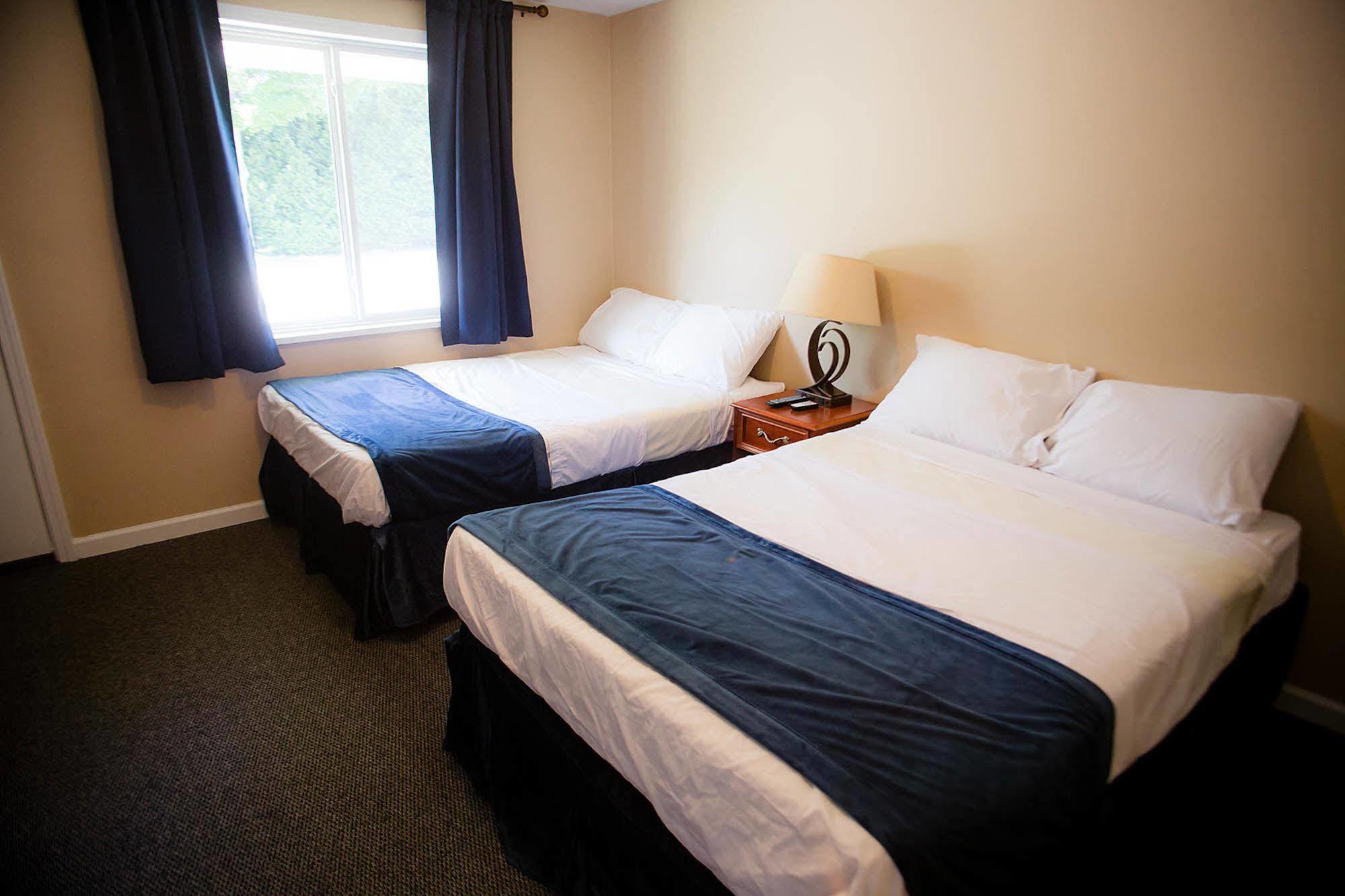 Steelhead Inn Ері Екстер'єр фото